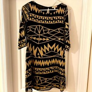 Fun Dress to wear around the Holidays!!